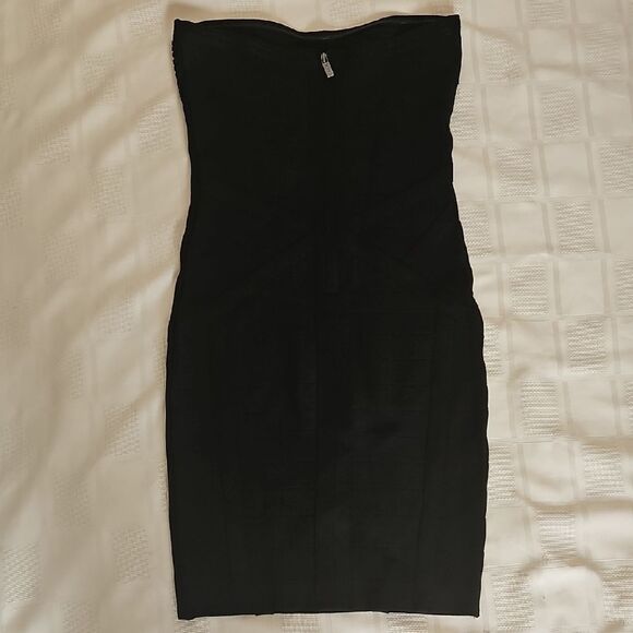 Marciano Black Sweetheart Bodycon Dress - Picture 7 of 16